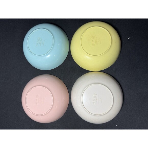 10 MCM Stetson Melmac Plates Saucers Bowls Plates Pastel Dinnerware Retro Vtg - Picture 6 of 10